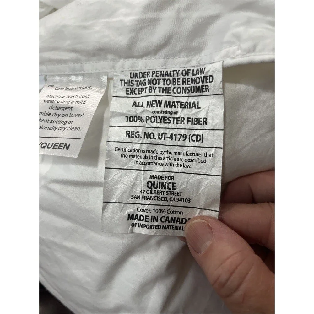 Quince Full Queen Comforter White 100% Cotton Cover Polyester Fill Made Canada